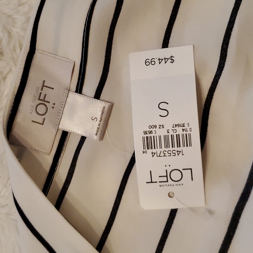 NWT LOFT shirt - Picture 6 of 7